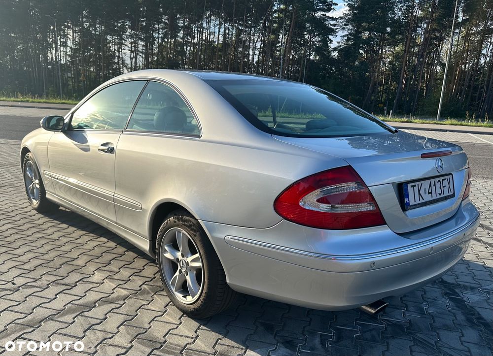 Mercedes-Benz CLK - 6
