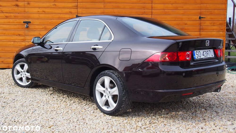 Honda Accord 2.0 Comfort - 15
