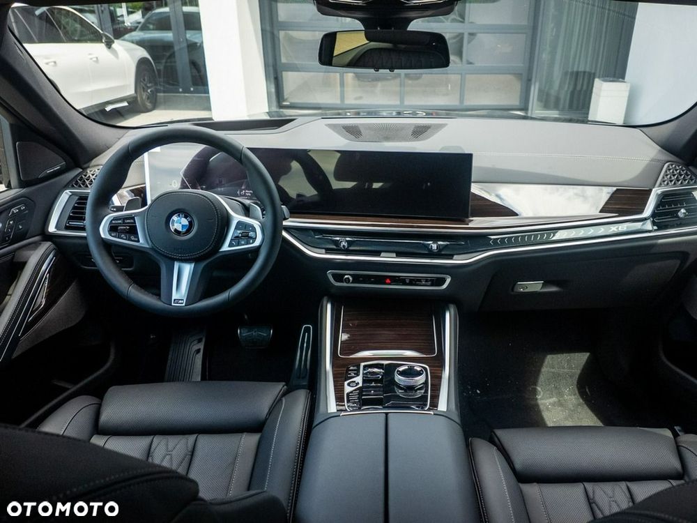 BMW X6 - 15