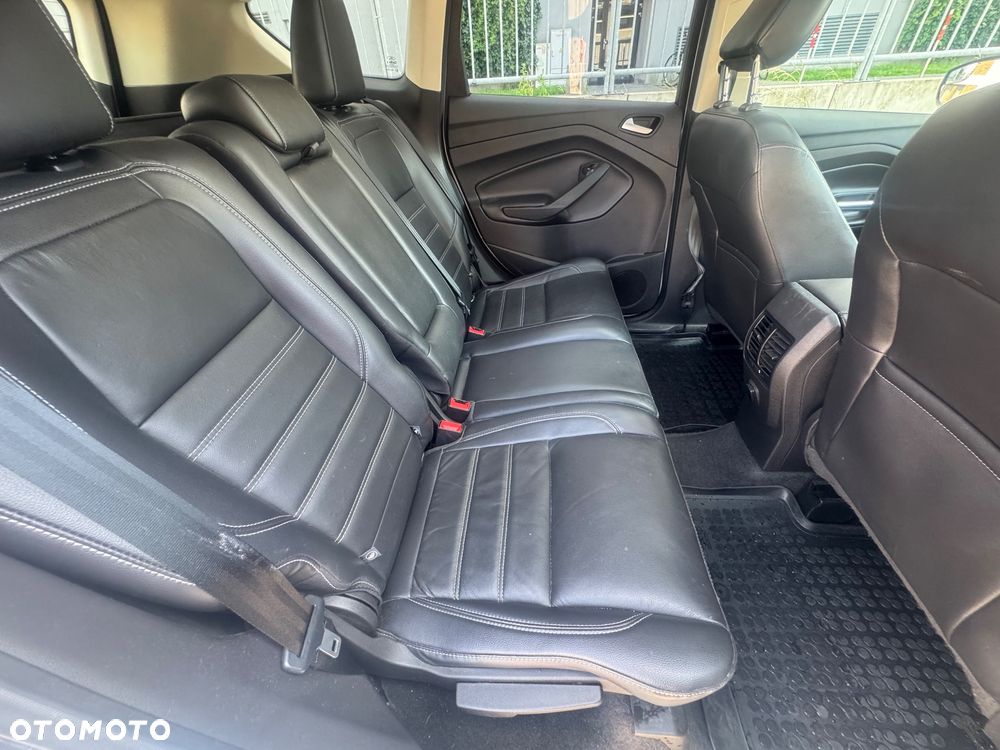 Ford Kuga 1.5 EcoBoost 4x4 Black & Silver - 28