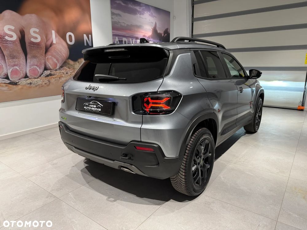 Jeep Avenger 1.2 T3 mHEV Overland 4xe eDCT6 - 8