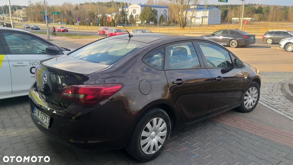 Opel Astra 1.4 Active EU6 - 8