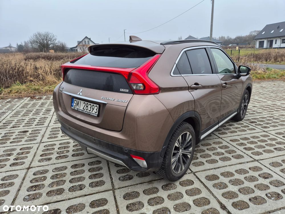Mitsubishi Eclipse Cross 1.5 T GPF Intense Pro CVT 4WD - 5