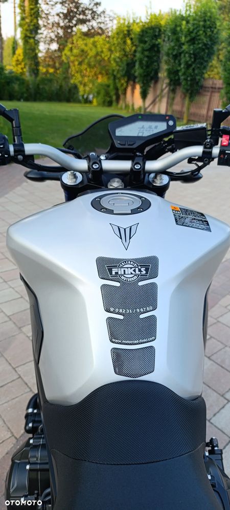Yamaha MT - 11