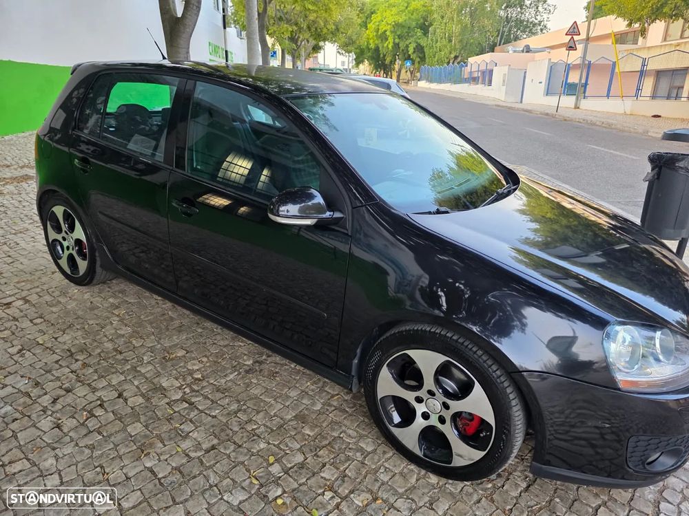 VW Golf - 5