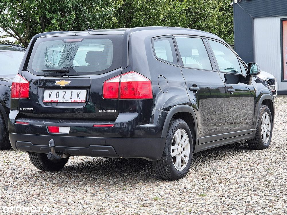 Chevrolet Orlando - 12