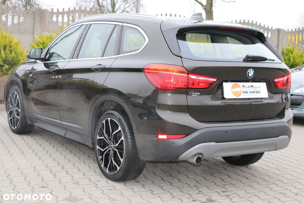 BMW X1 sDrive18d Advantage - 7