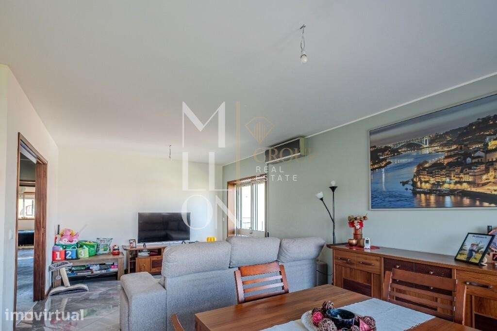 Apartamento T3, junto à estação do metro - Rio Tinto - Grande imagem: 2/39