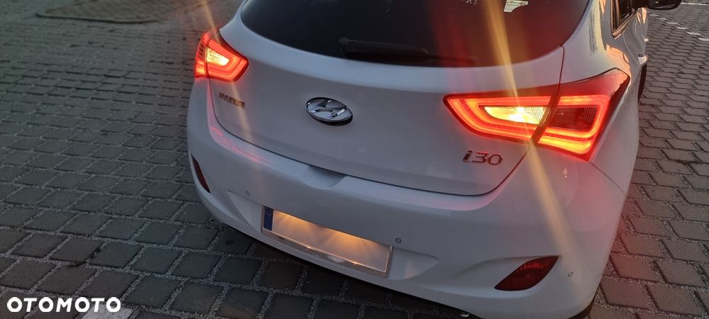 Hyundai i30 blue 1.6 GDI YES Gold - 28