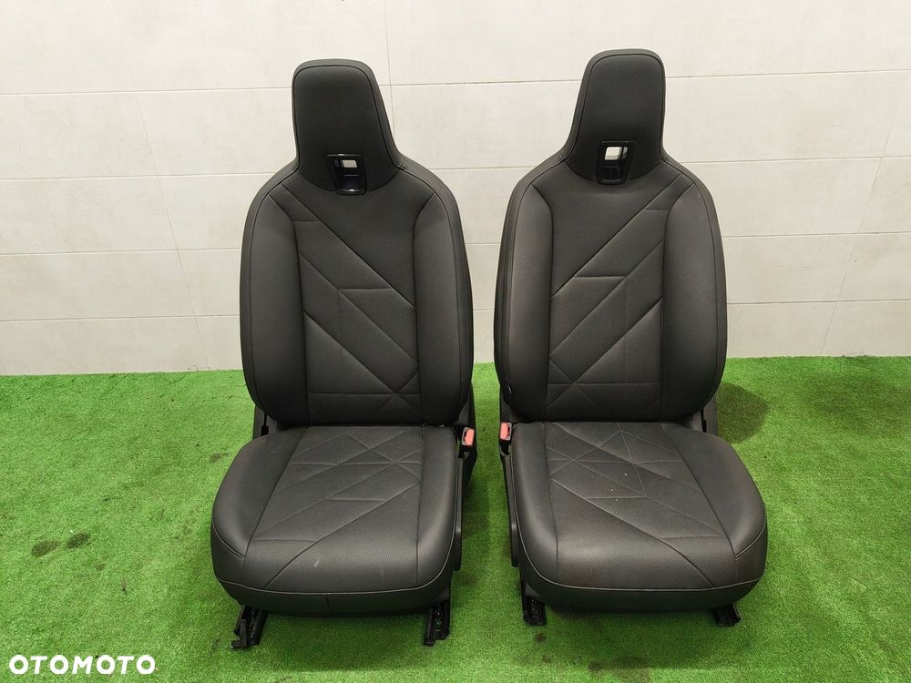 BMW iX i20 ŚRODEK FOTELE KANAPA BOCZKI SKÓRA - 4