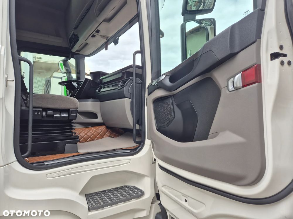 Scania R450 bardzo bogata RETARDER nowe sprzęgło Salon PL 1250l ZBIORNIKI STANDARD - 29