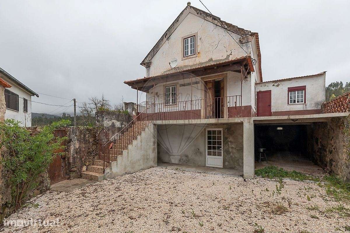 Moradia T2 à venda em Góis - Grande imagem: 2/29