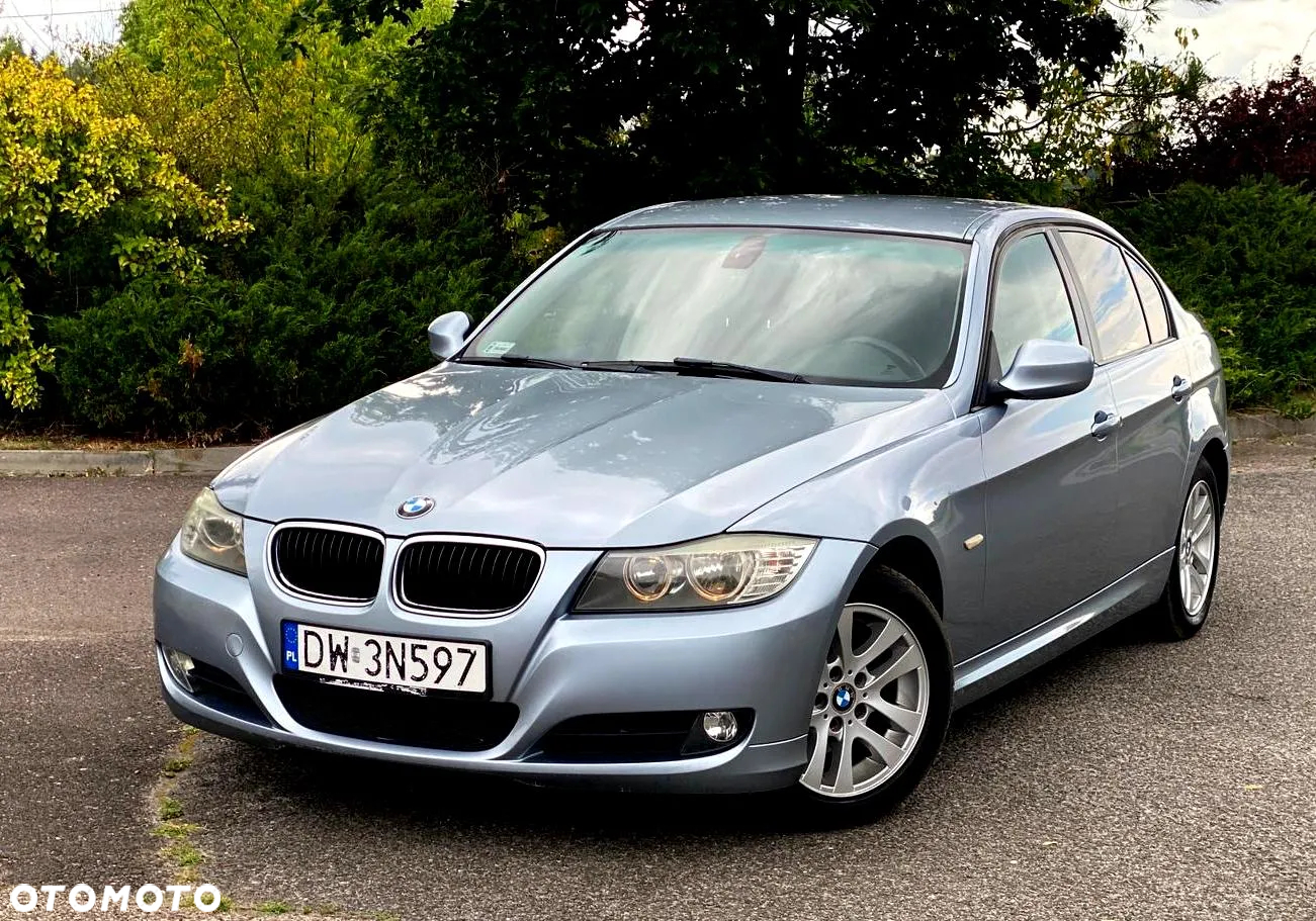 BMW Seria 3 318d - 14
