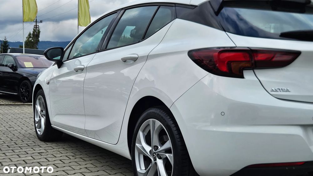 Opel Astra V 1.2 T GS Line S&S - 19