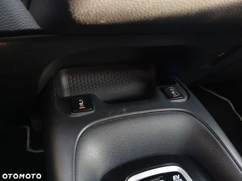 Toyota Corolla 1.8 Hybrid Comfort - 20