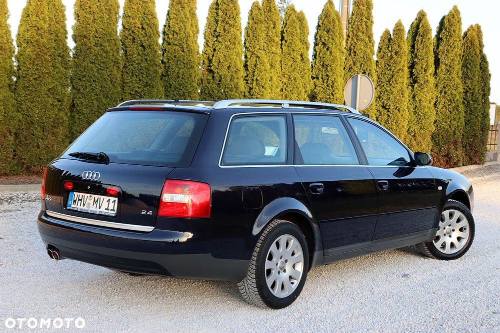 Audi A6 Avant 2.4 - 14