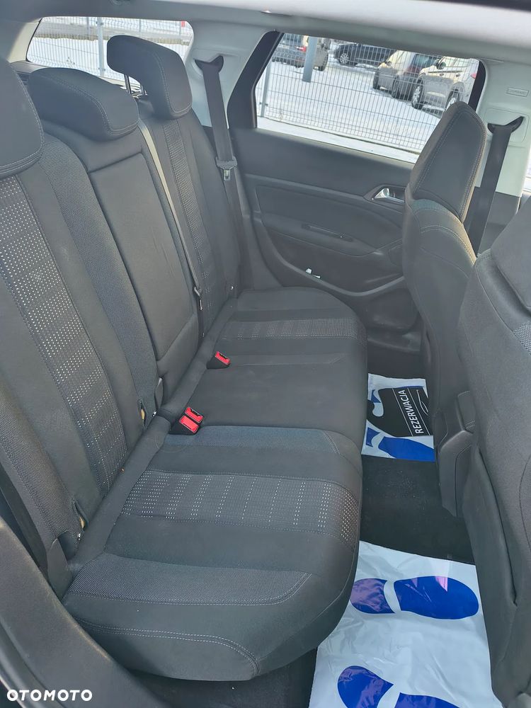 Peugeot 308 1.6 BlueHDi Active S&S - 16