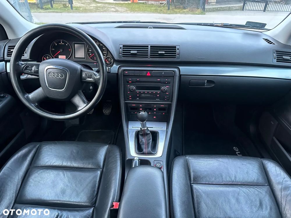 Audi A4 Limousine 2.0 TDI - 13