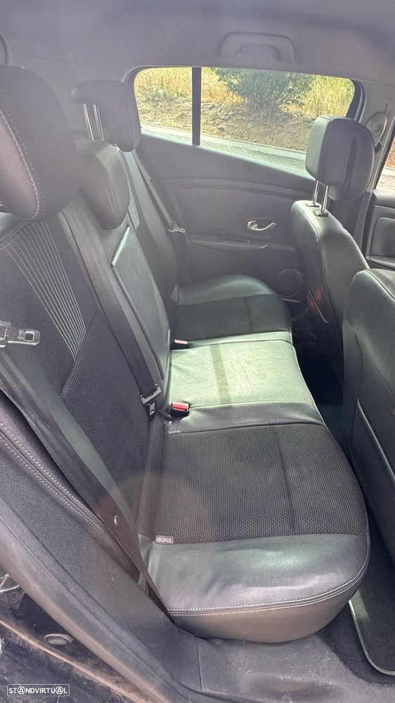 Renault Mégane 1.5 dCi Confort - 6