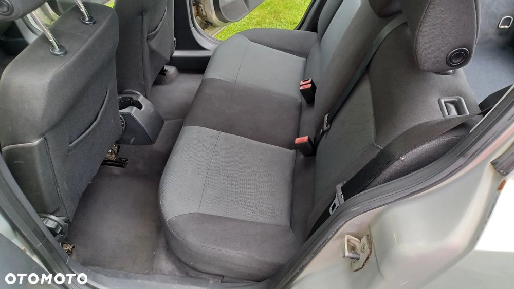 Opel Astra 1.4 Start - 21