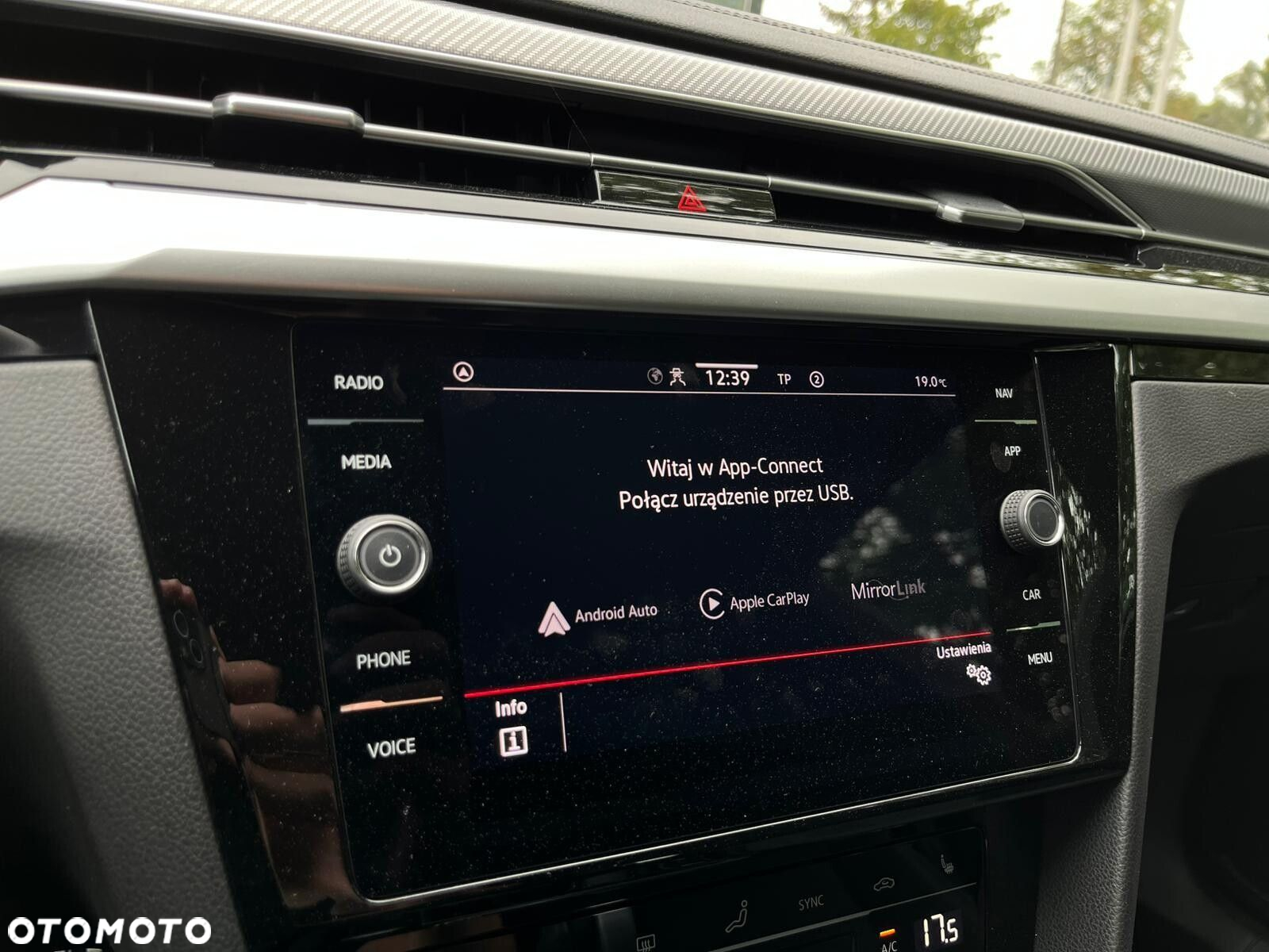 Volkswagen Arteon 2.0 TSI R-Line DSG - 20