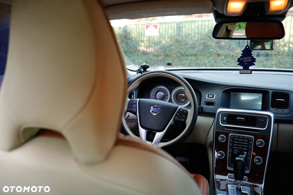 Volvo S60 2.5 T5 - 17