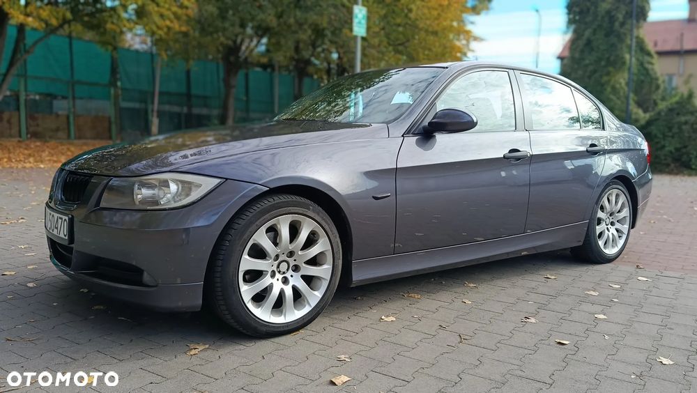 BMW Seria 3 318i - 6
