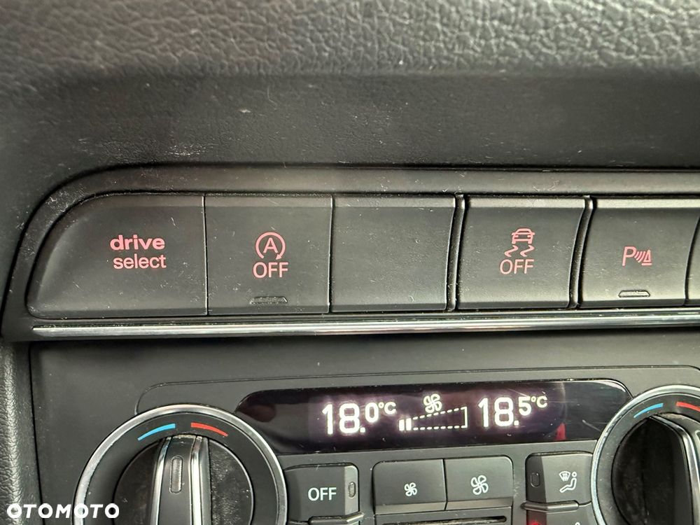 Audi Q3 2.0 TDI Quattro - 38