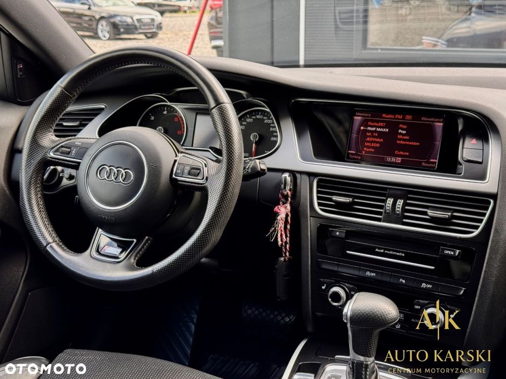 Audi A4 Avant - 32