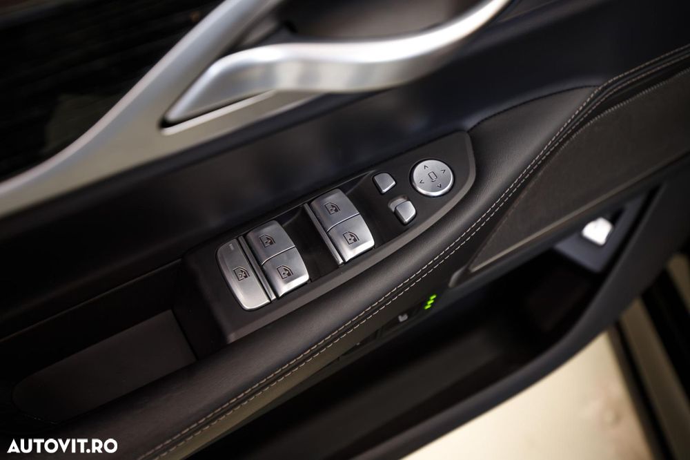 BMW Seria 7 745e AT PHEV - 31