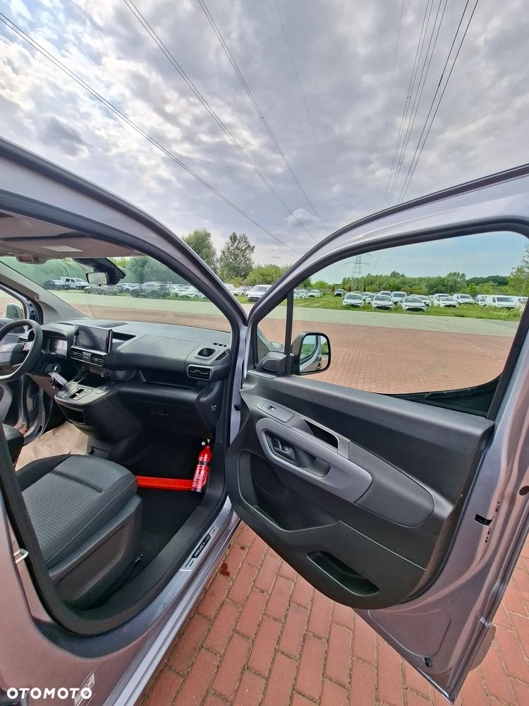 Toyota Proace City Verso 1.5 D-4D Business - 12