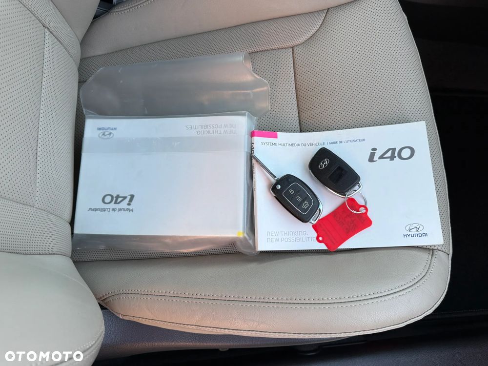 Hyundai i40 Kombi 1.7 CRDi Premium - 38