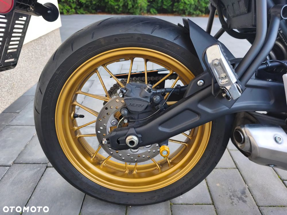 Kawasaki Z 650 RS - 17