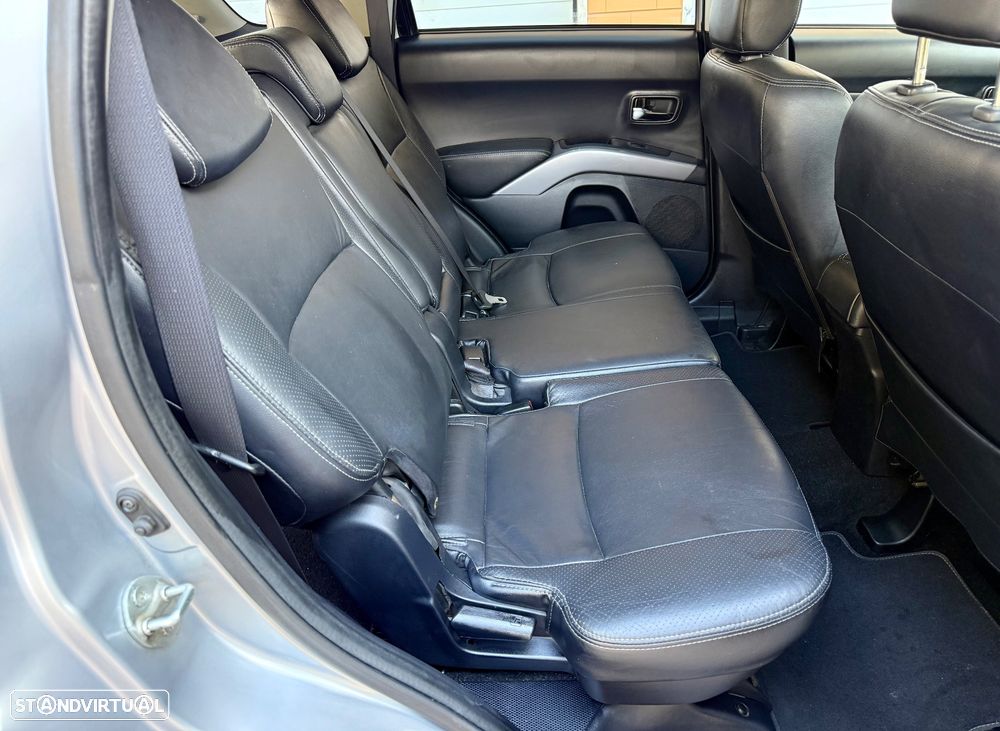 Citroën C-crosser 2.2 HDi Exclusive - 20