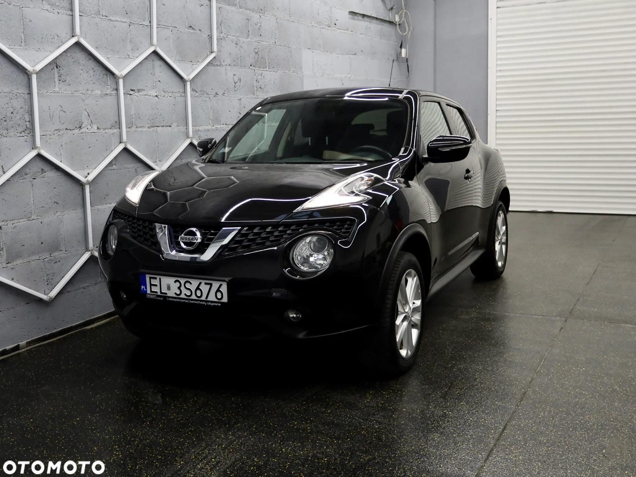 Nissan Juke 1.6 Acenta Xtronic EU6 - 3