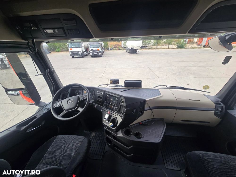 Mercedes-Benz Actros 1851 - 9