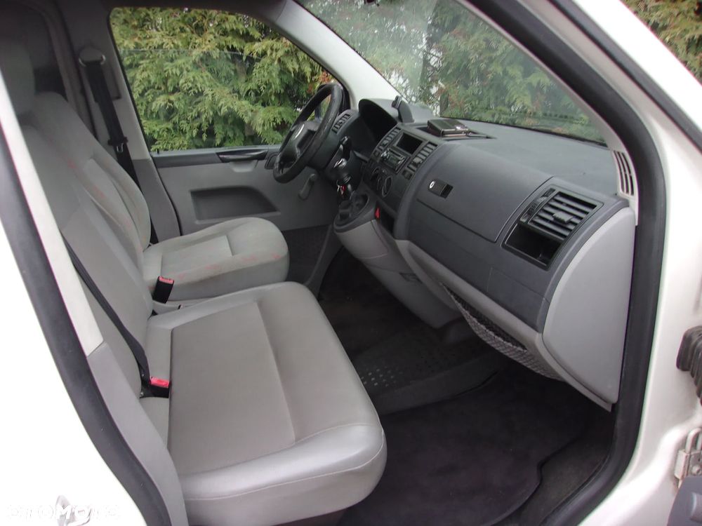 Volkswagen transporter T5 (CAMPER) - 14