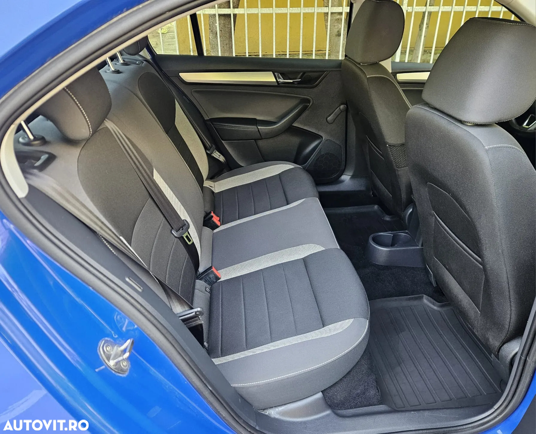 Skoda RAPID - 4