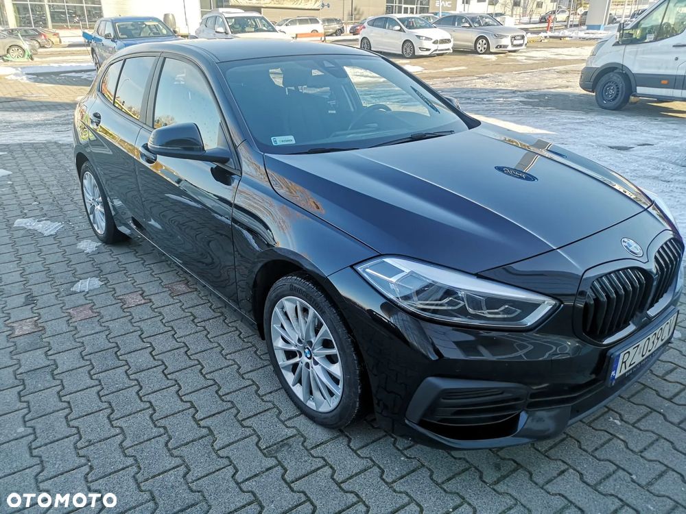 BMW Seria 1 118i Advantage