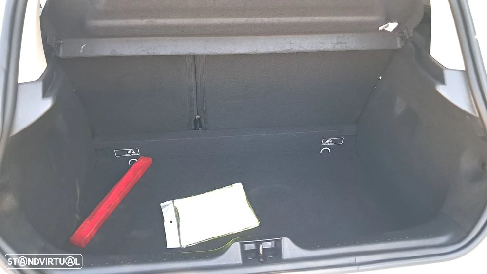 Renault Clio 1.5 dCi Limited EDition - 27
