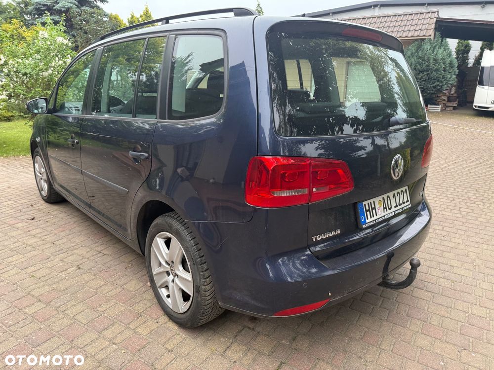 Volkswagen Touran 1.6 TDI DPF BlueMot Comfortline - 10