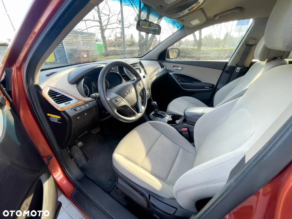 Hyundai Santa Fe 2.4 Sport Utility - 2