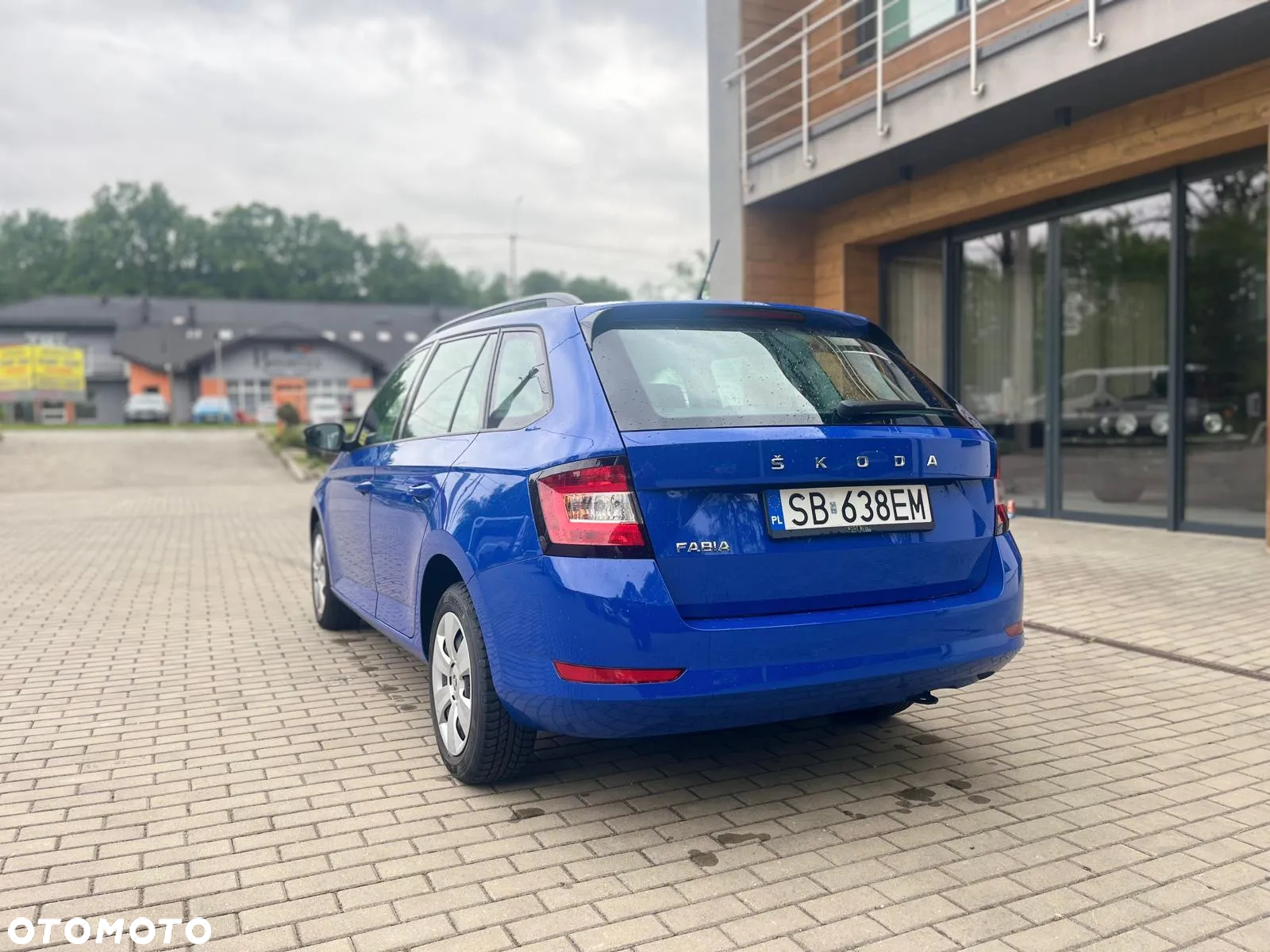 Skoda Fabia 1.0 Active - 10