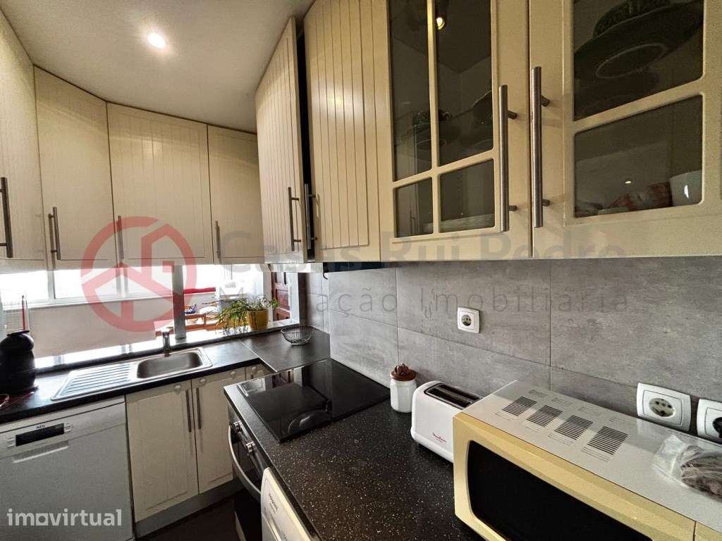 Apartamento T4 em Chelas com Excelente Localização e Potencial de V... - Grande imagem: 4/28