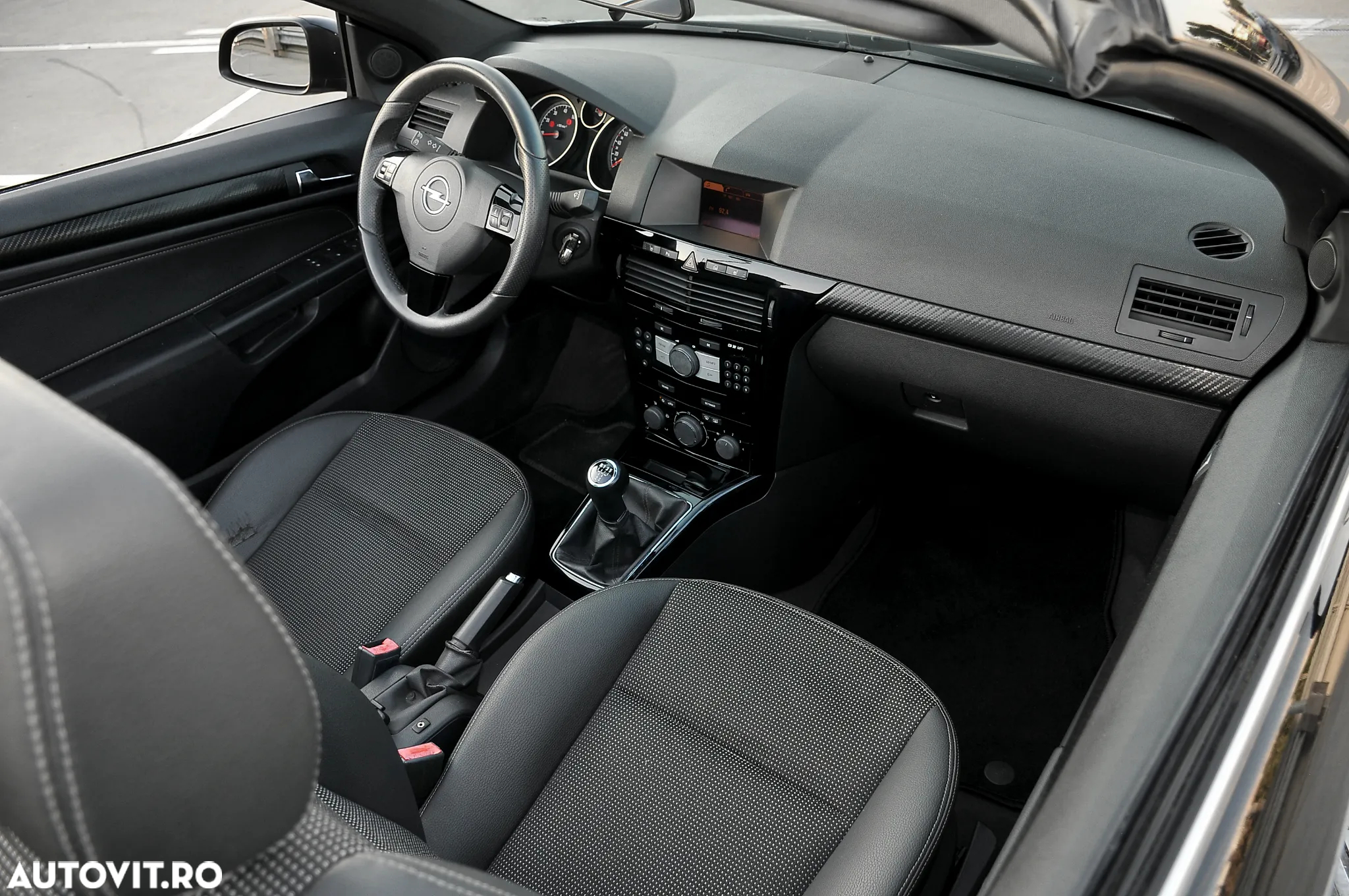 Opel Astra Twin Top 1.8 Cosmo - 12