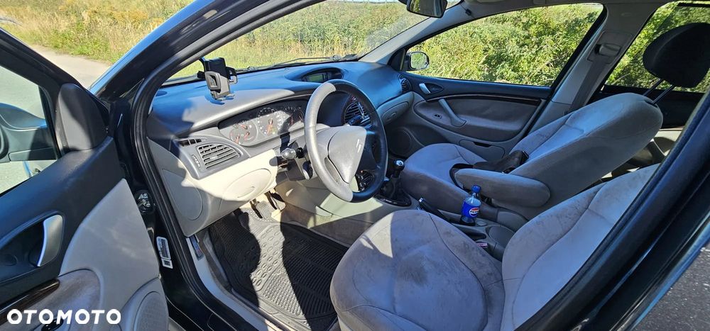 Citroën C5 2.0i 16V SX - 9