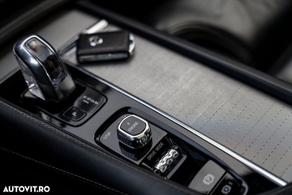 Volvo XC 90 ver-t8-awd-twin-engine-geartronic-inscription - 30