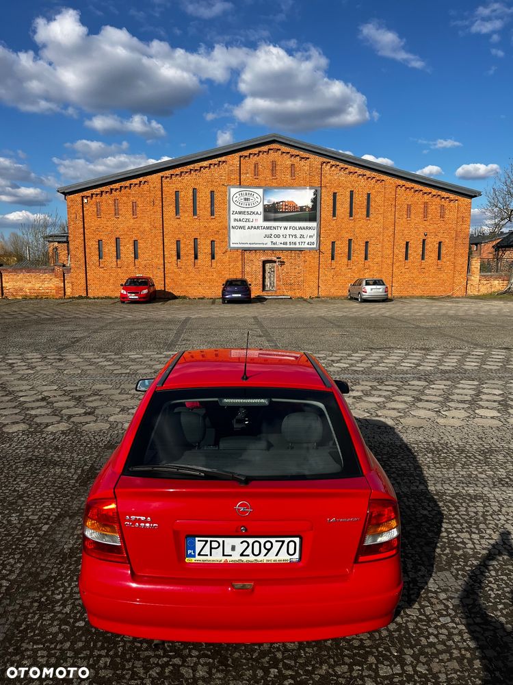 Opel Astra 1.4 - 5