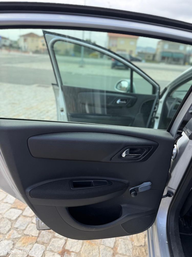Citroën C4 - 12