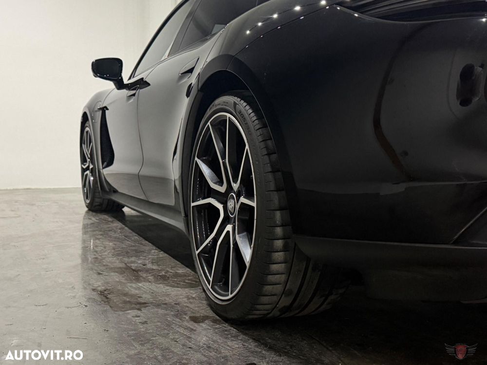 Porsche Taycan 4S Performancebatterie Plus - 38